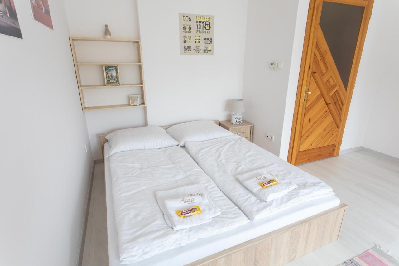 Aida Sport Apartman เอ็กเกอร์ ภายนอก รูปภาพ
